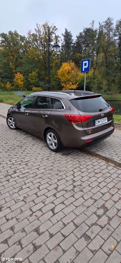 Kia Ceed - 7