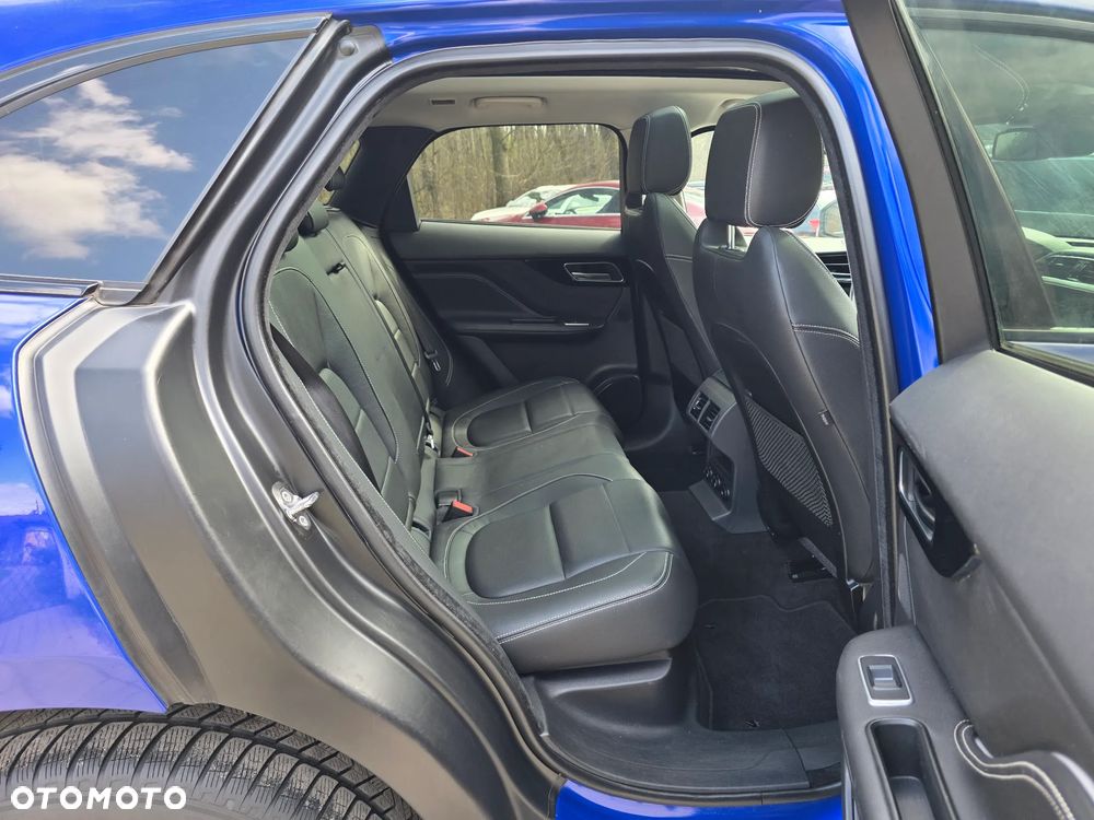 Jaguar F-Pace 2.0 i4D AWD R-Sport - 15
