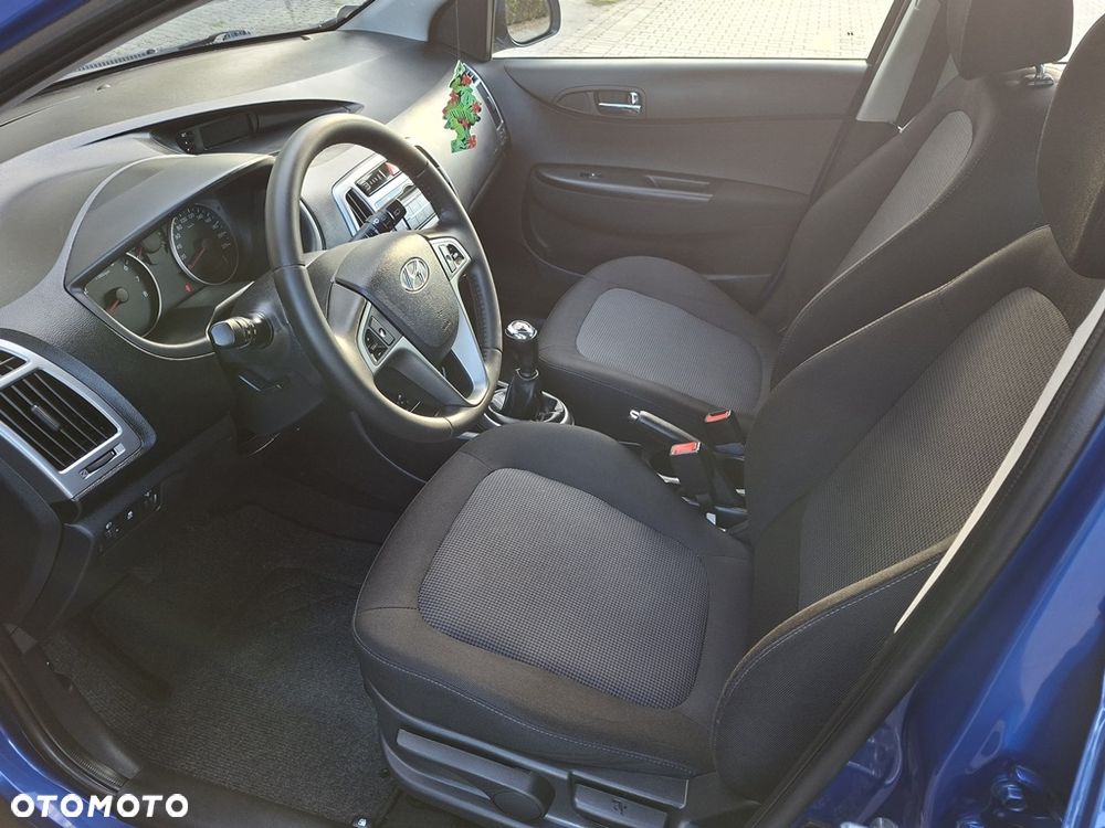 Hyundai i20 1.4 Wersja Jubileuszowa - 30