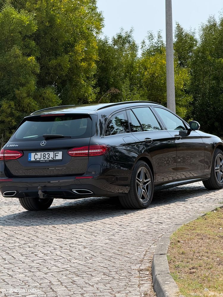 Mercedes-Benz E 300 de 9G-TRONIC AMG Line - 28