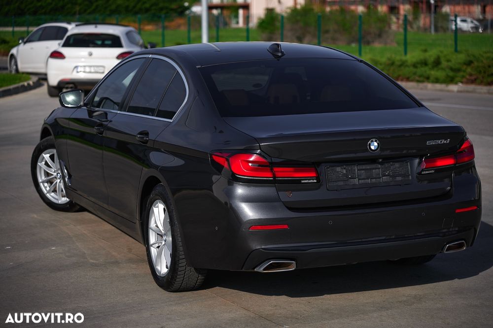 BMW Seria 5 520d AT - 6