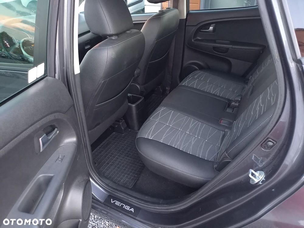 Kia Venga 1.6 CVVT Automatik Dream-Team Edition - 16