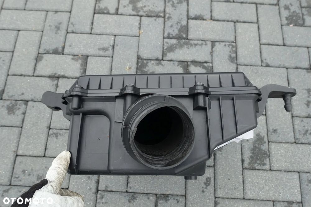 OBUDOWA FILTRA POWIETRZA IVECO DAILY IV 2,3 - 5