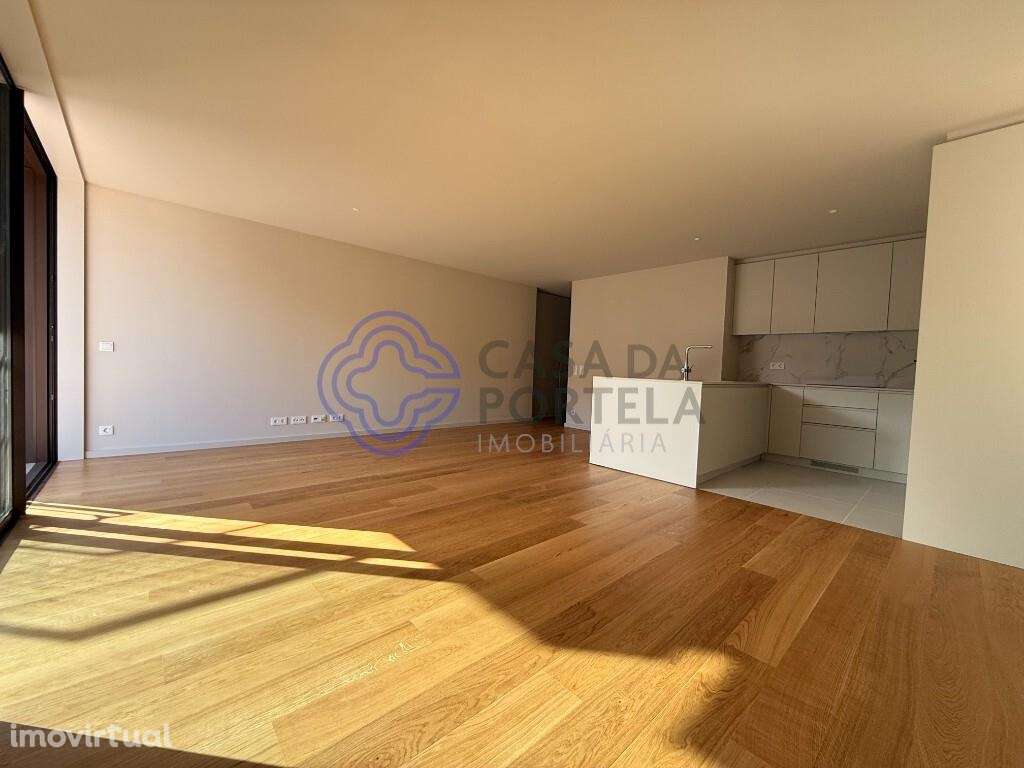 T3, 2casas de banho, suite, varanda, ar condicionado, cozinha mobiliad - Grande imagem: 5/35