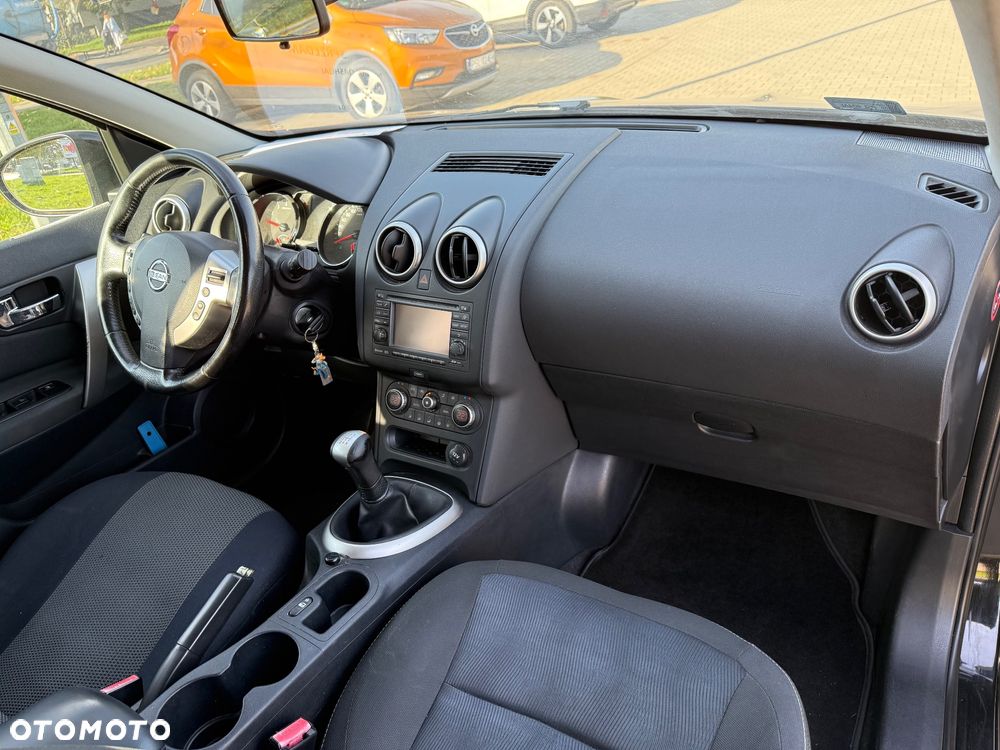 Nissan Qashqai 1.6 Tekna S/S - 8