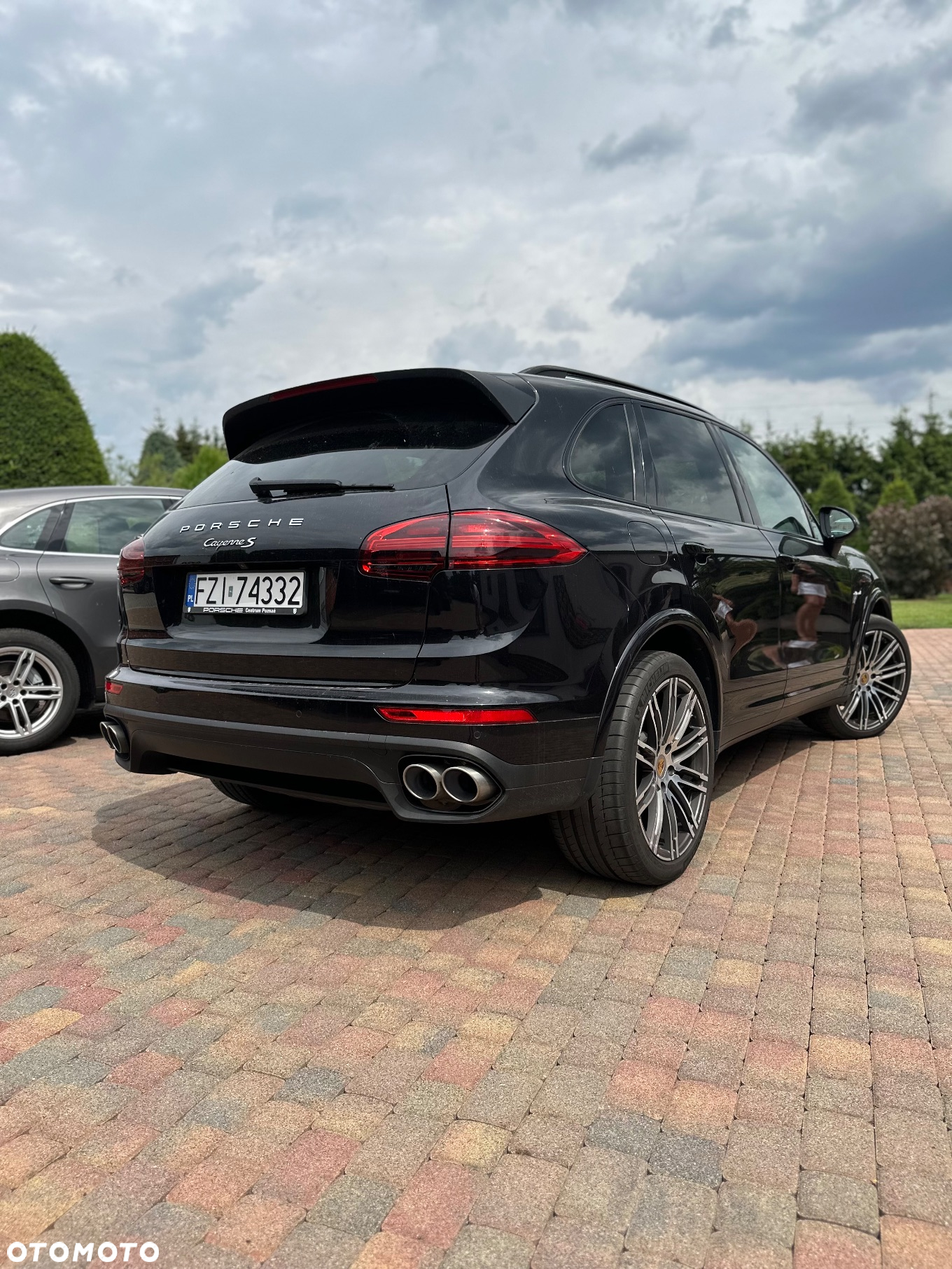 Porsche Cayenne S Diesel Platinum Edition - 3