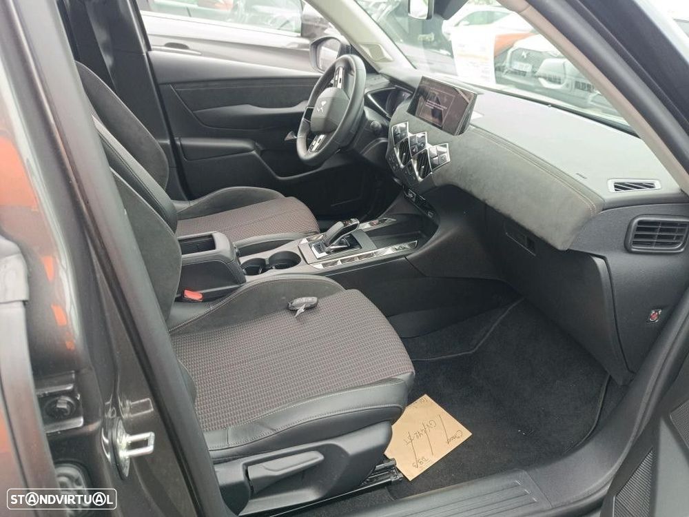 DS DS3 1.2 PureTech Performance Line + EAT8 - 8