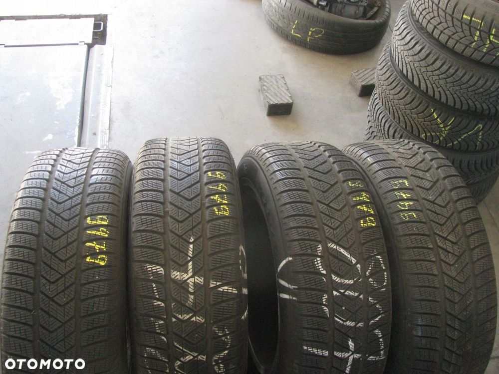 235/60R18 103H PIRELLI SCORPION WINTER 6-7mm 4 szt.