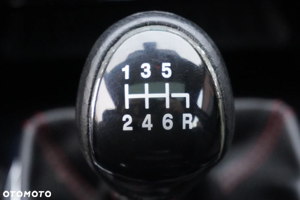 Ford Mondeo 2.5 Black Magic - 36