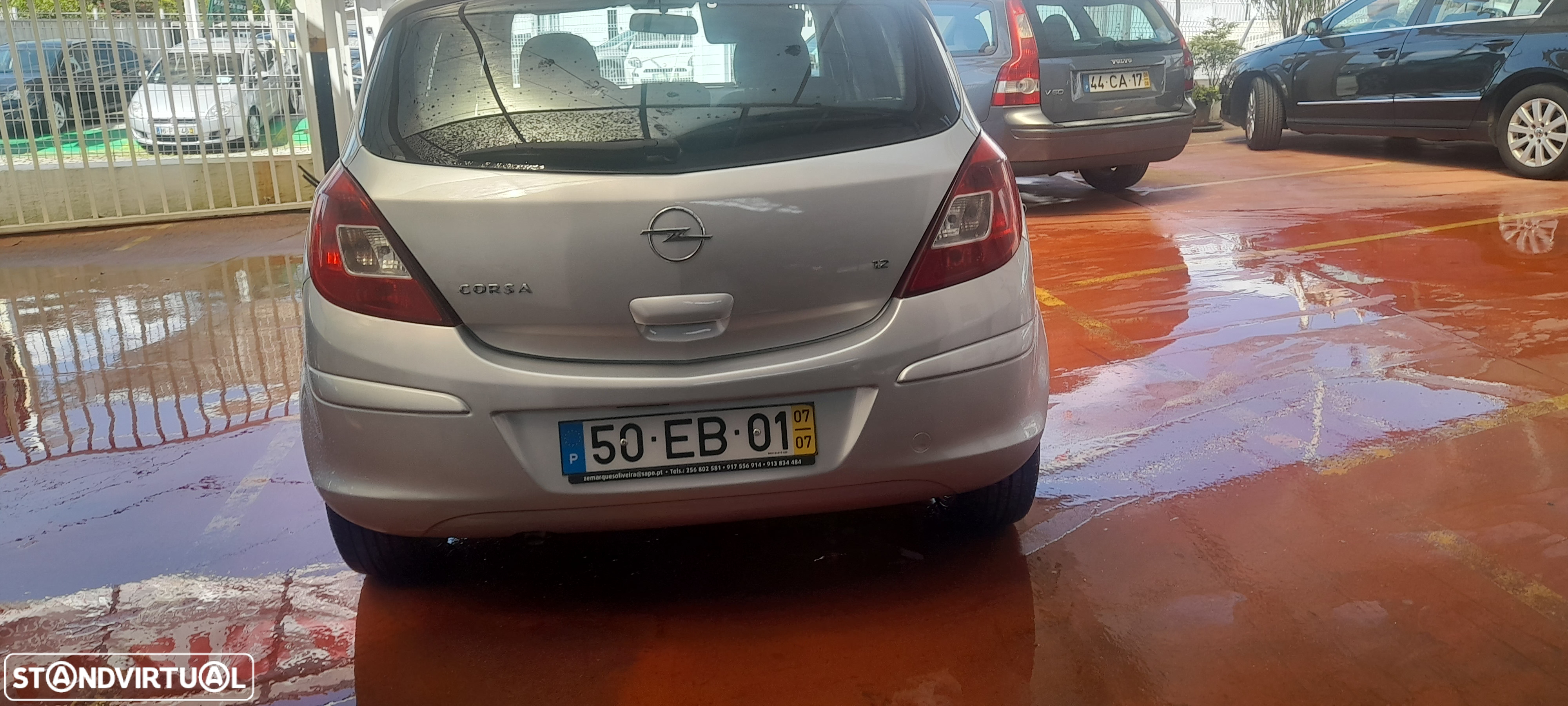 Opel Corsa 1.2 16V Enjoy - 4