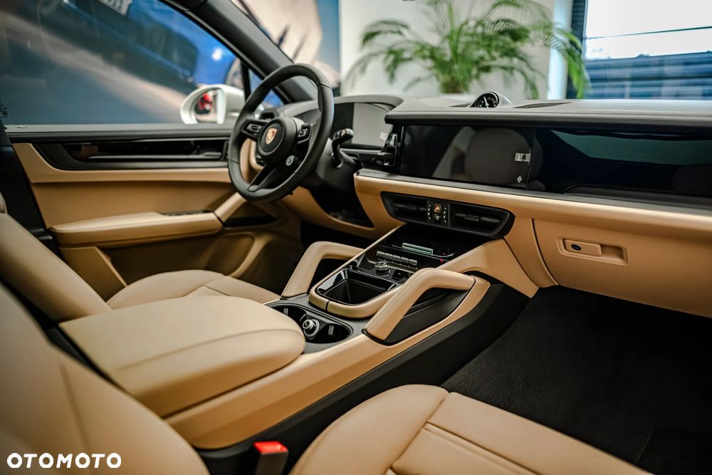 Porsche Cayenne E-Hybrid PHEV Black Edition - 19