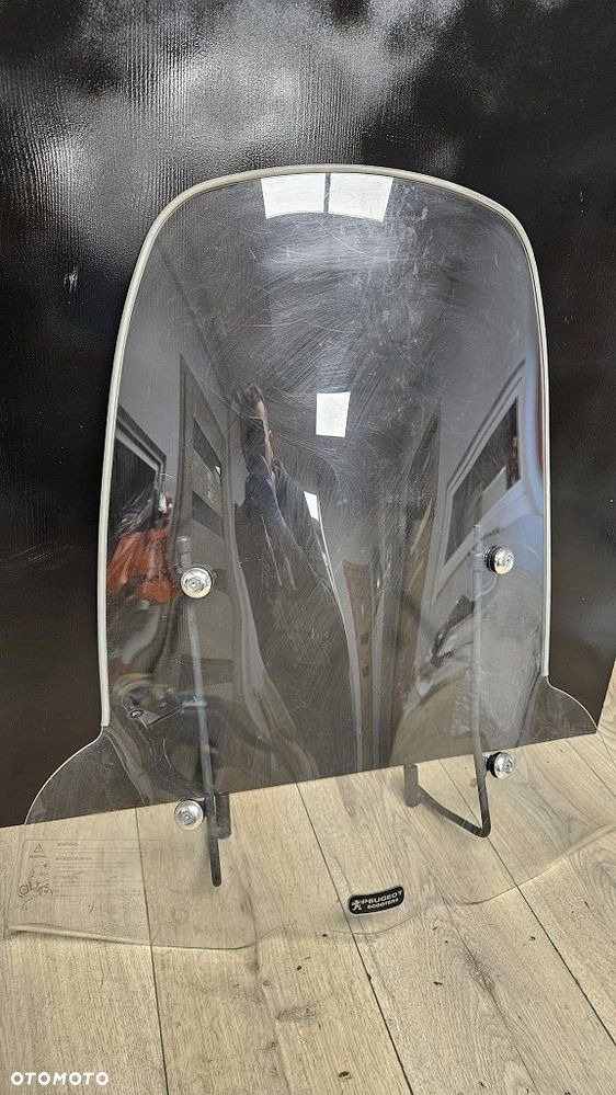 Duża szyba motocyklowa owiewka do skutera Peugeot - 3