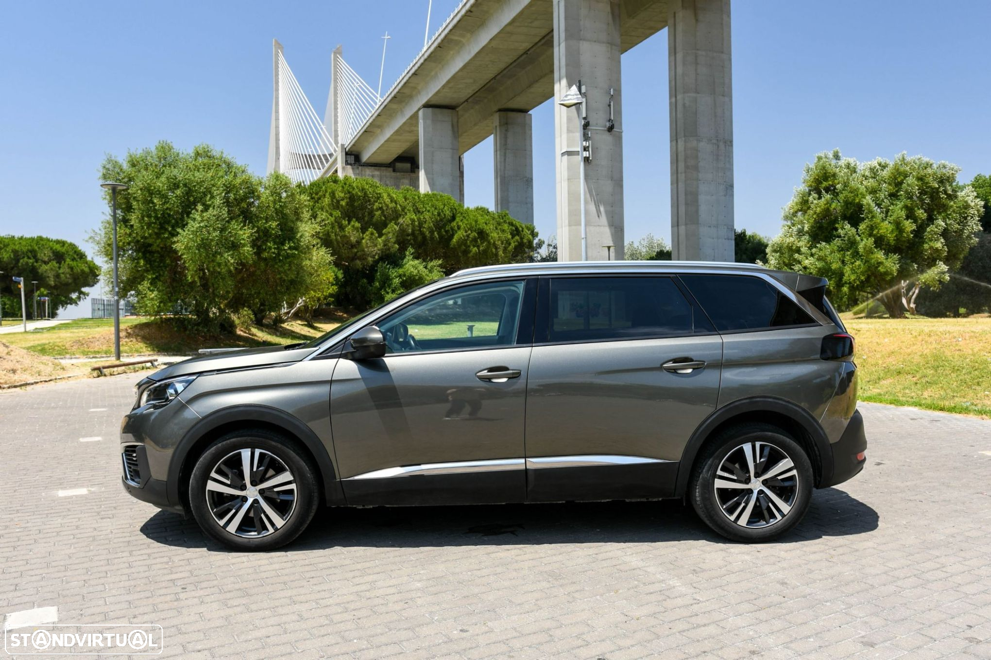 Peugeot 5008 1.5 BlueHDi Allure EAT8 - 7