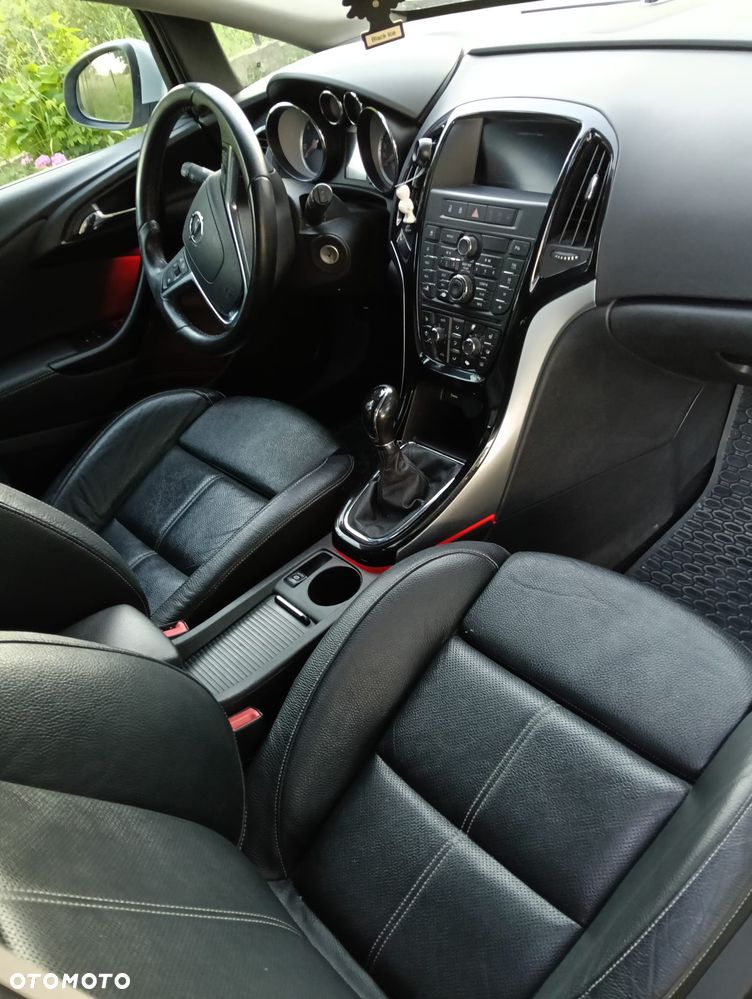 Opel Astra 1.6 CDTI Enjoy - 4