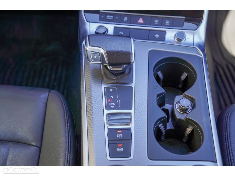 Audi A6 40 TDI Design S tronic - 27