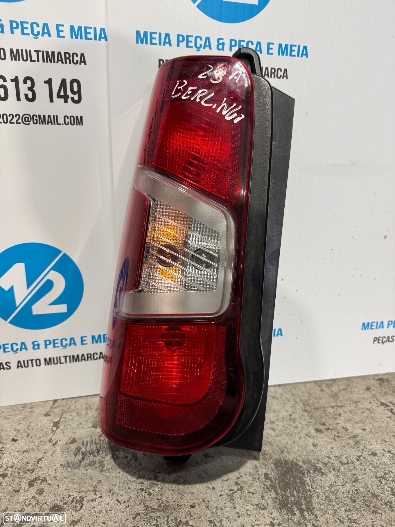 Farolim esquerdo Citroen Berlingo de 2019 - 2