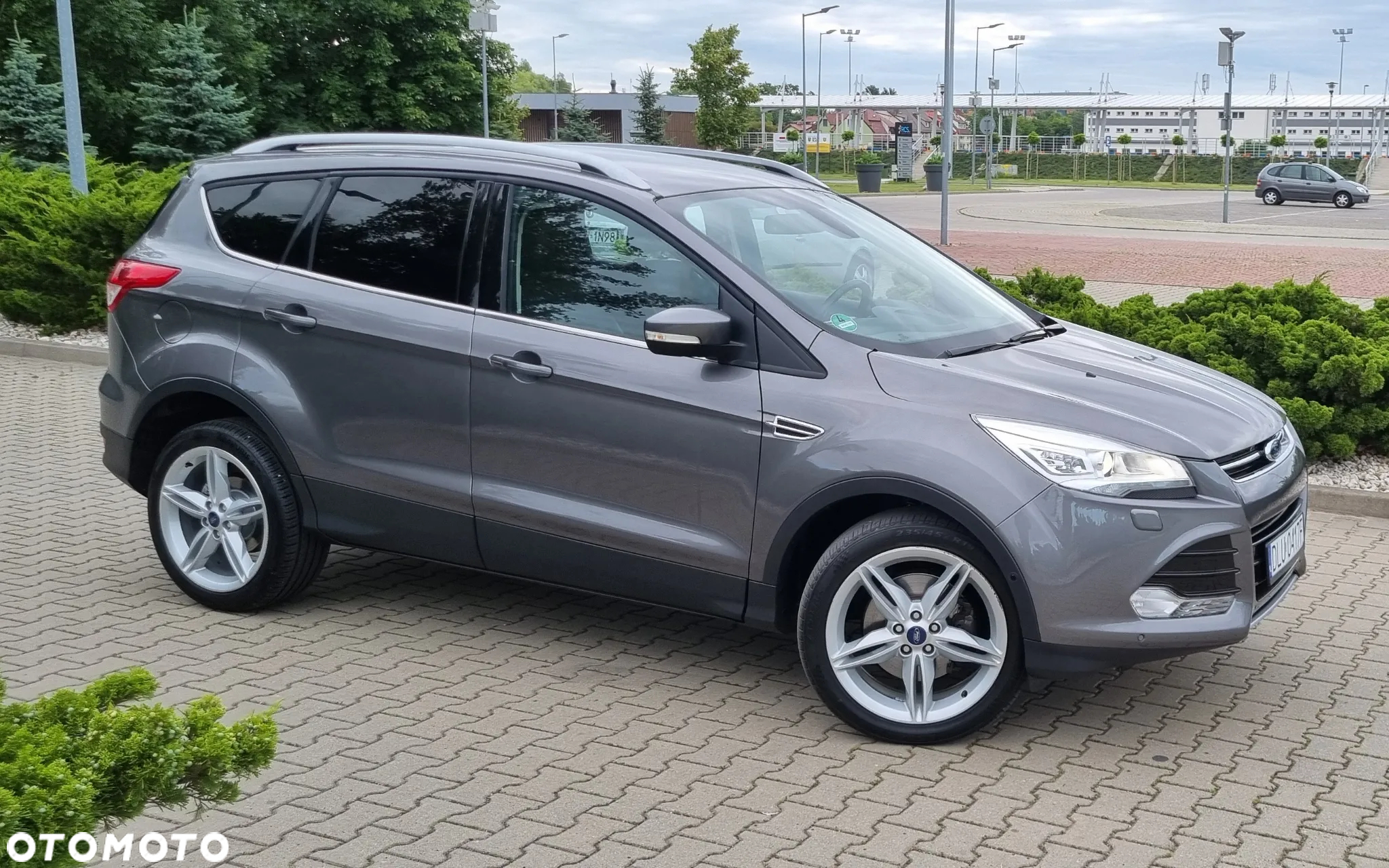 Ford Kuga 2.0 TDCi 4WD Titanium - 12