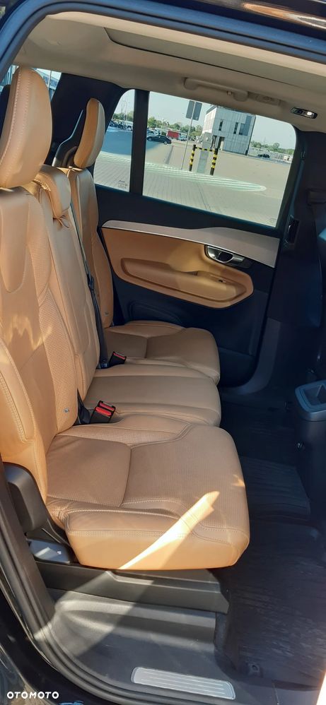 Volvo XC 90 - 33