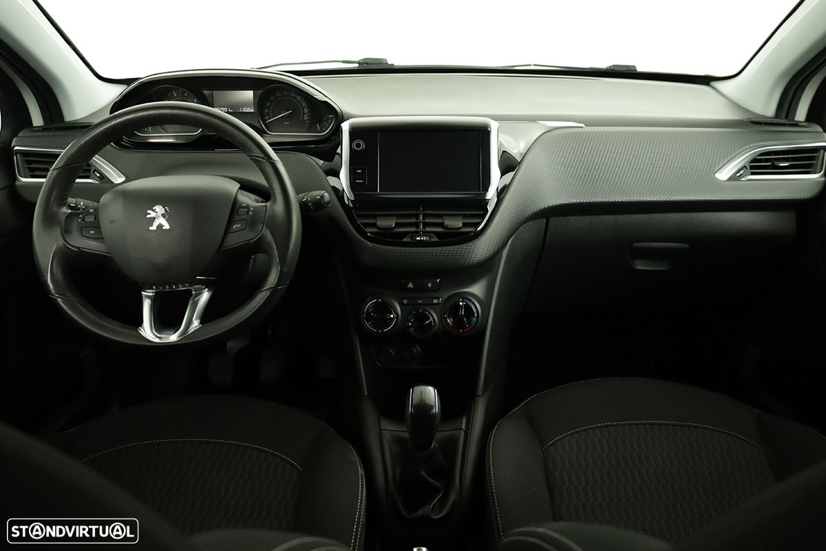 Peugeot 208 1.2 PureTech Style - 8