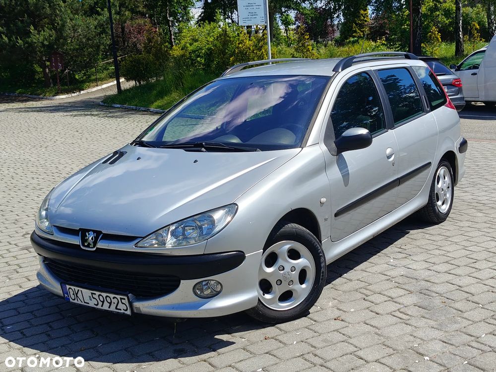Peugeot 206 75 Grand Filou - 2