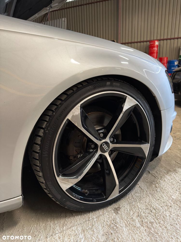 Audi A4 Avant 2.0 TDI Limited Edition Multitr - 2
