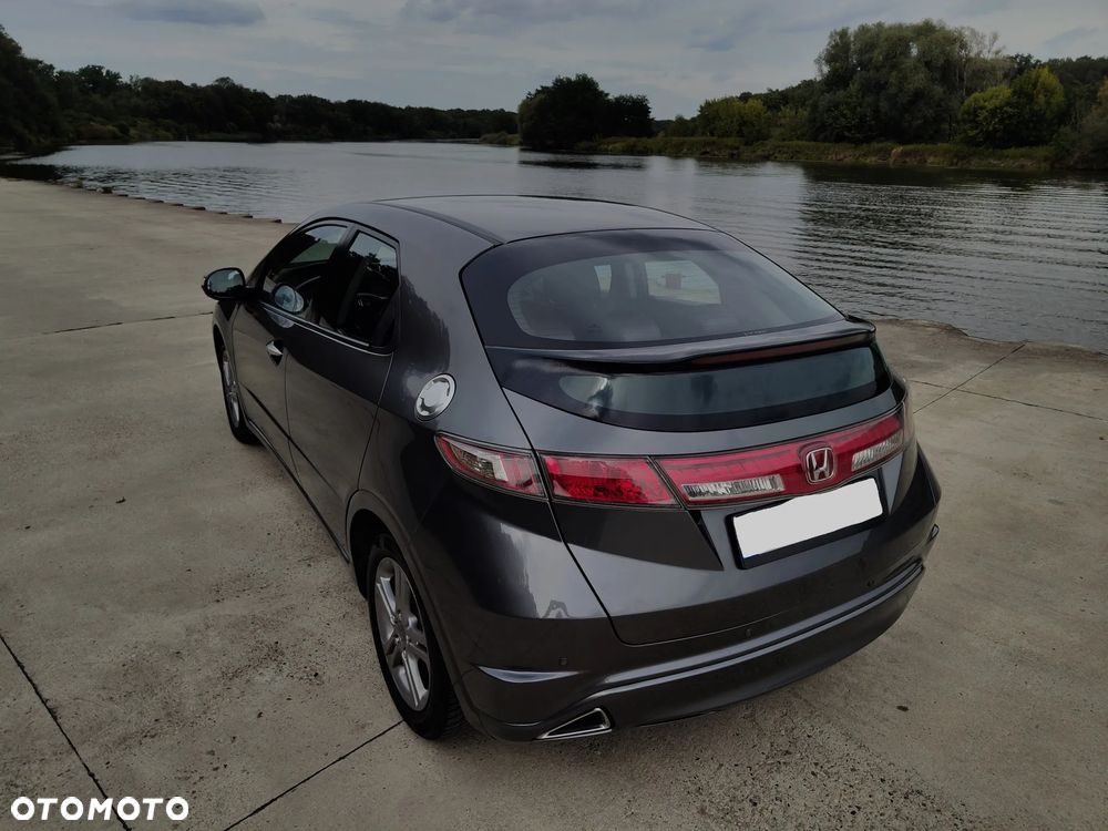 Honda Civic 1.4 i-VTEC Sport 40 Jahre Edition - 12