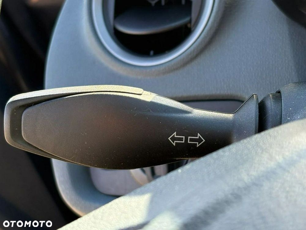 Ford Fiesta 1.25 Ambiente EU5 - 25