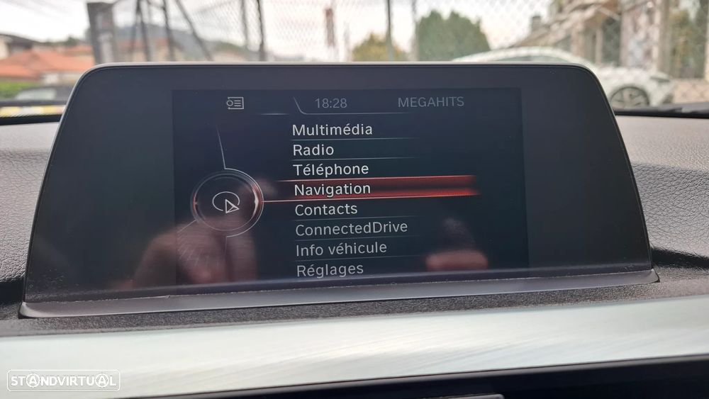 BMW 318 d Touring Auto Pack M - 36