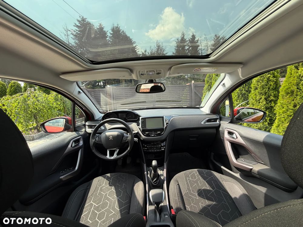 Peugeot 2008 1.2 VTi Allure - 10