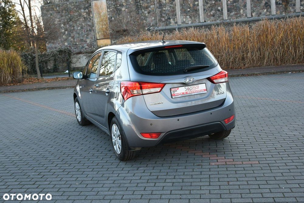 Hyundai ix20 - 17