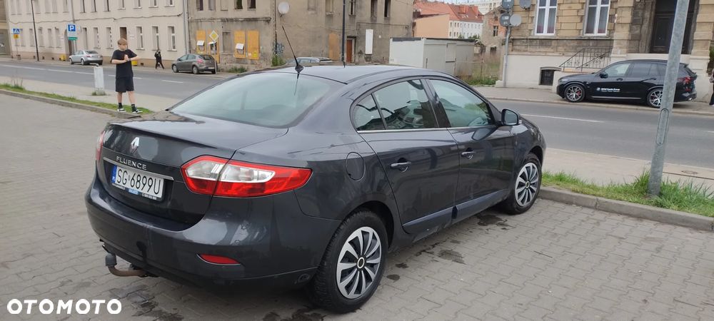 Renault Fluence 1.6 16V Expression - 4