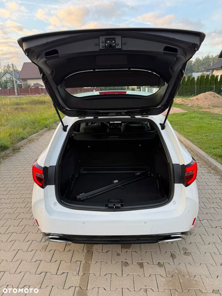 Toyota Corolla 1.8 Hybrid Comfort - 16