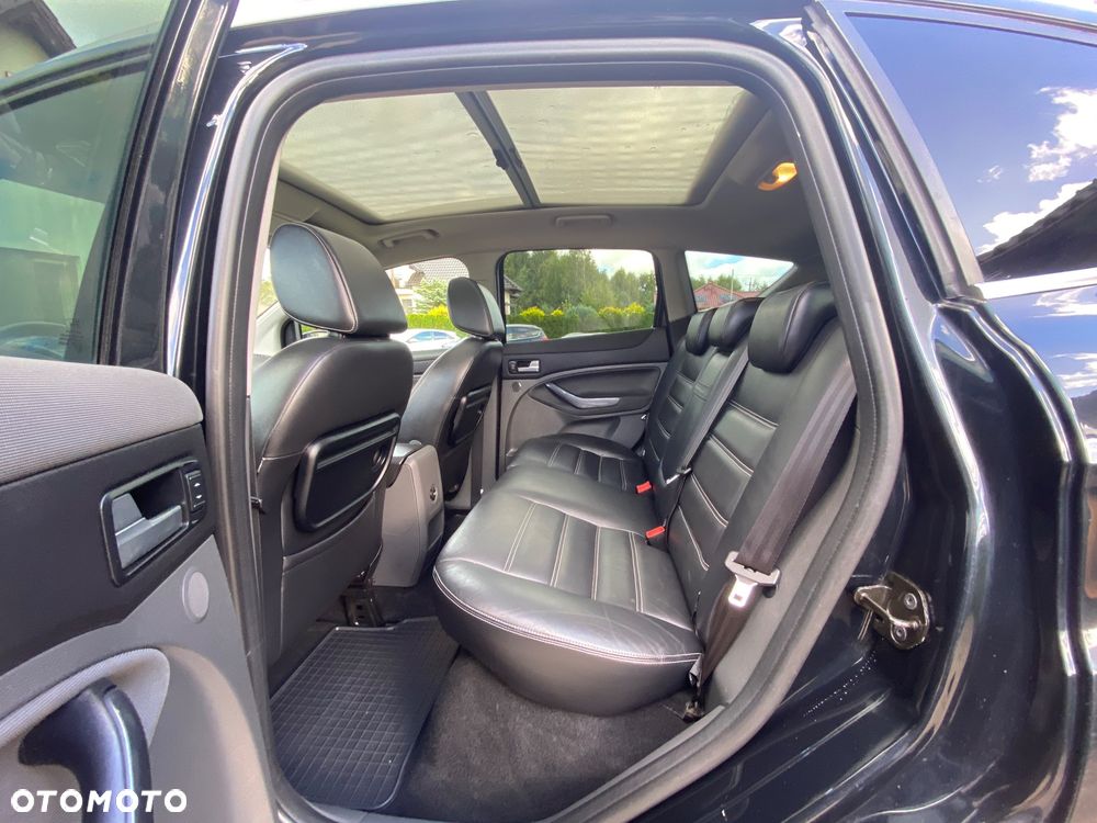 Ford Kuga 2.0 TDCi 4x4 Titanium - 26