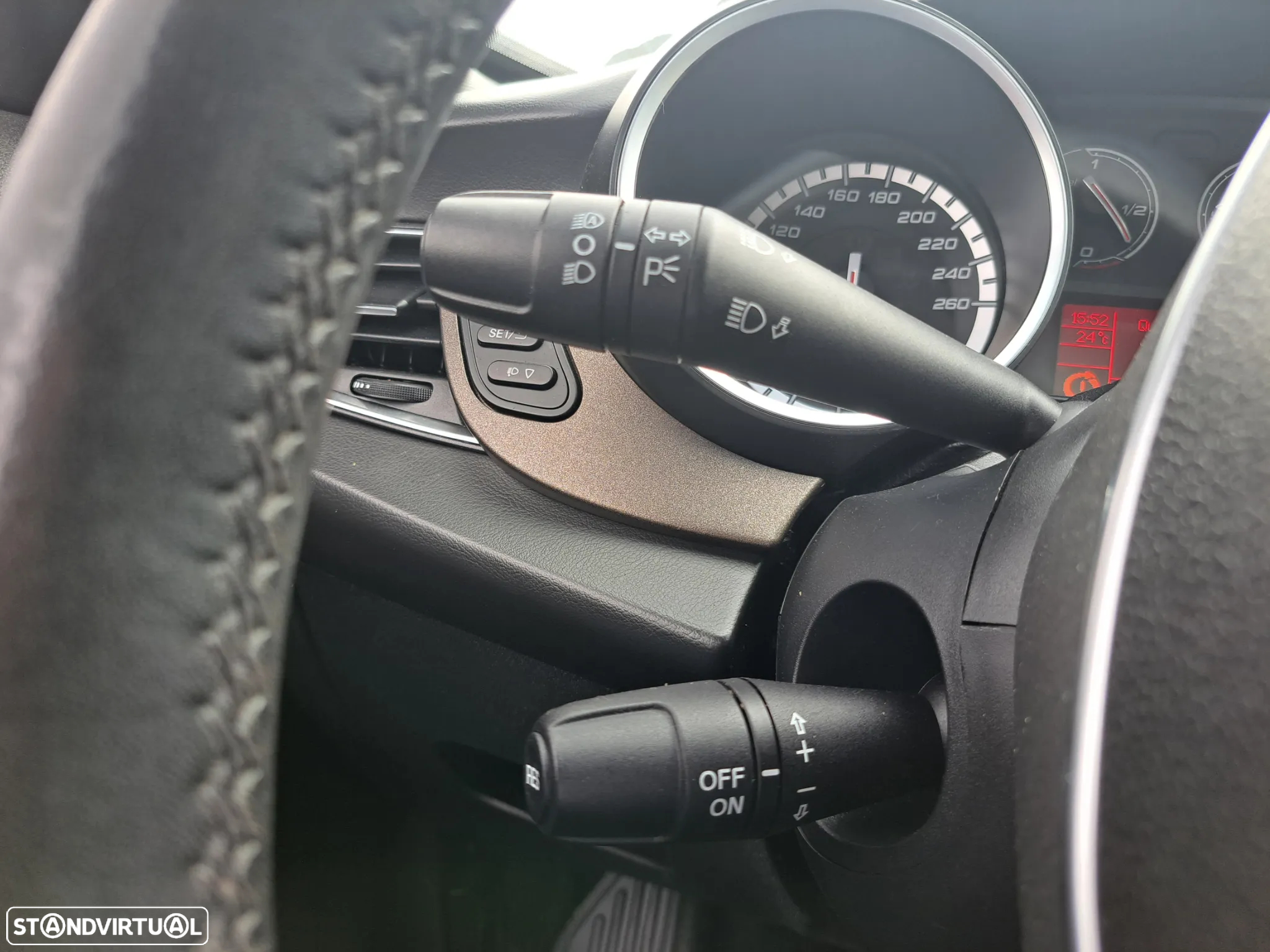 Alfa Romeo Giulietta 1.6 JTDm Exclusive - 15