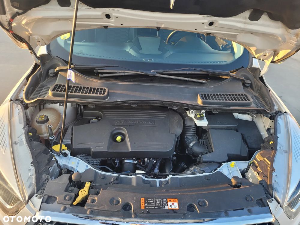 Ford Kuga - 15