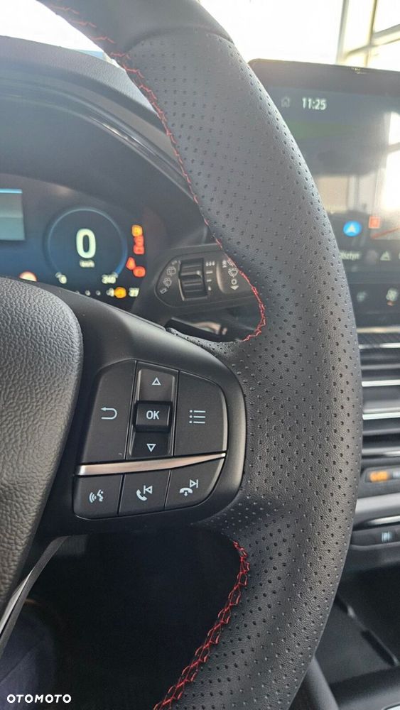 Ford Focus 1.0 EcoBoost Hybrid ST-LINE X - 21