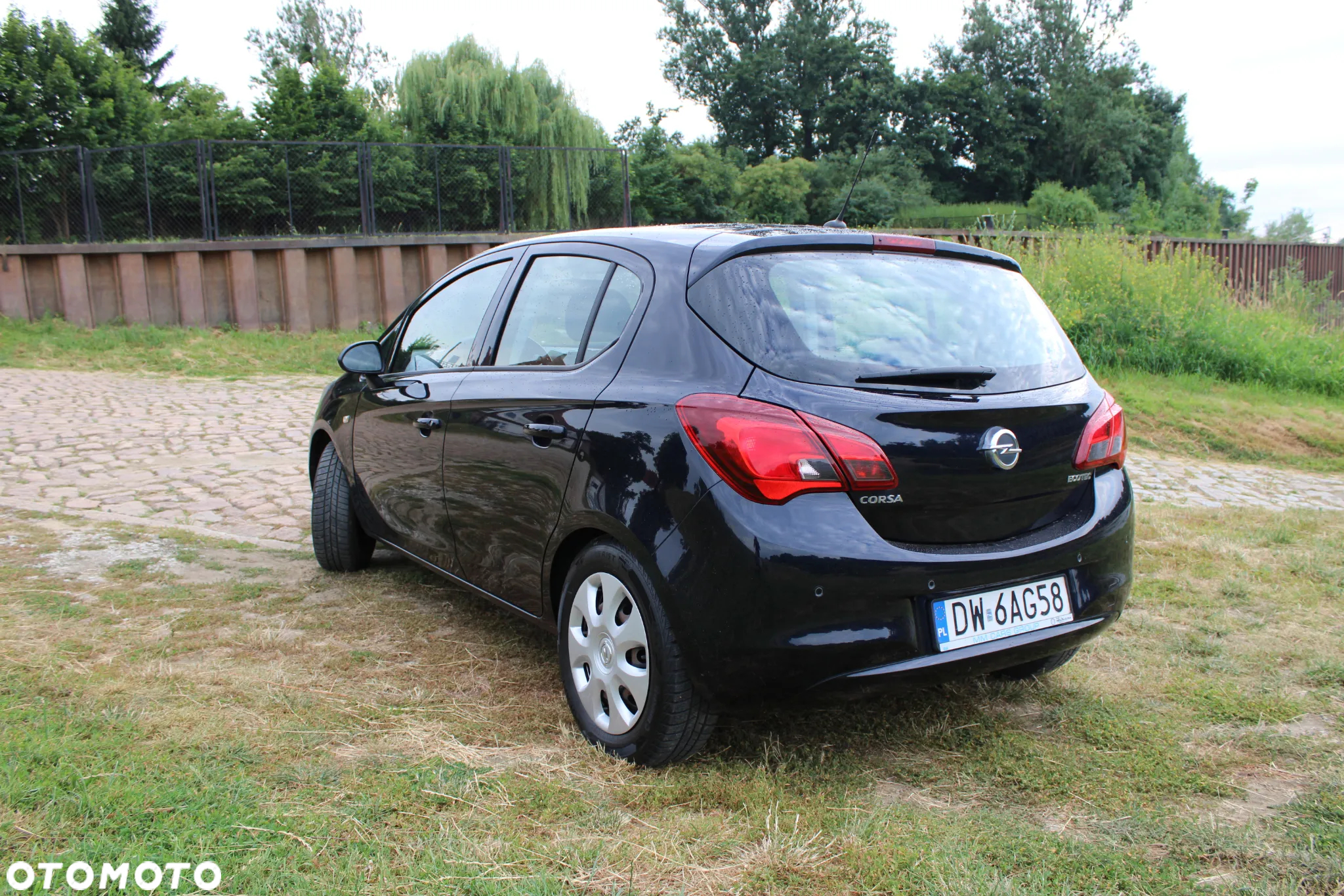 Opel Corsa 1.4 Enjoy - 4