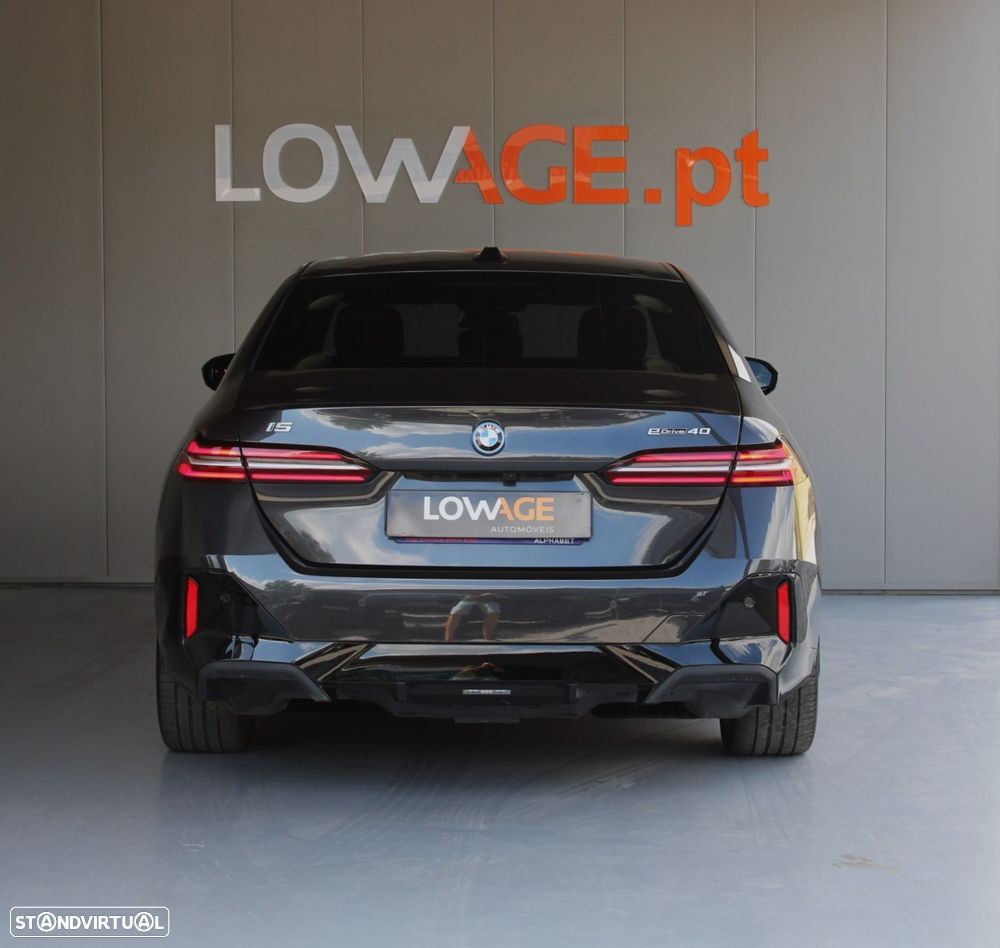 BMW i5 eDrive40 Pack Desportivo M - 25