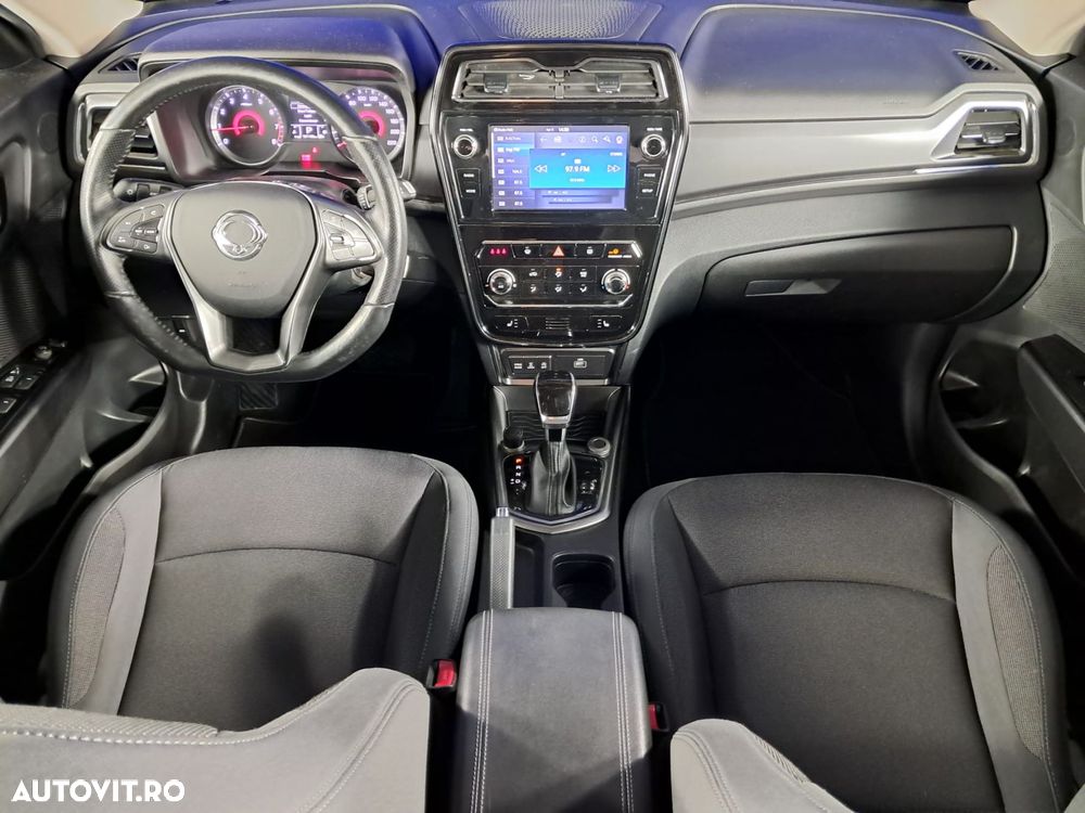 SsangYong Tivoli - 13