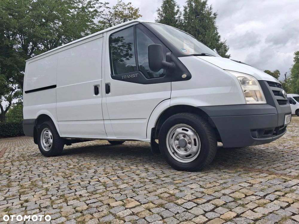 Ford TRANSIT - 3