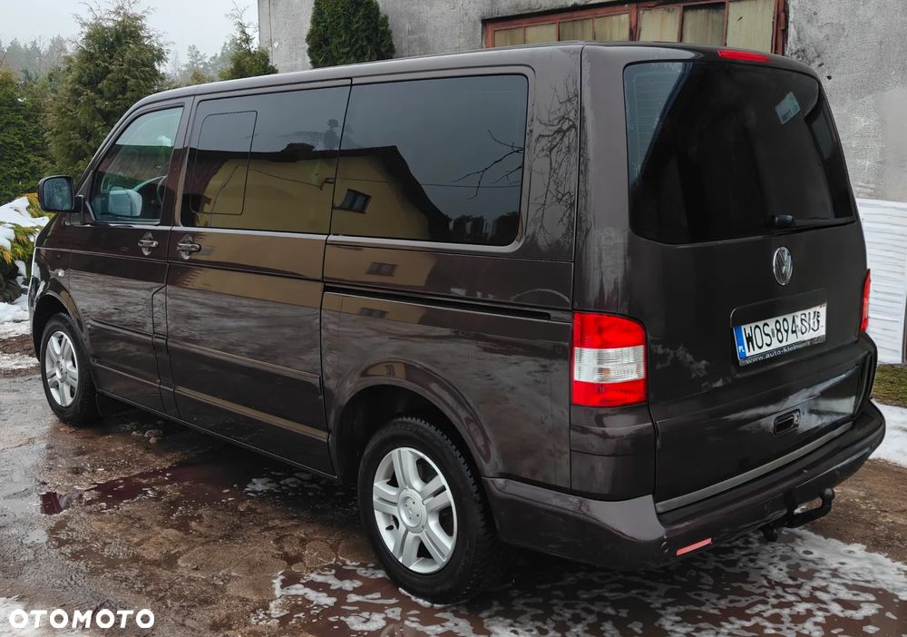 Volkswagen Multivan - 5