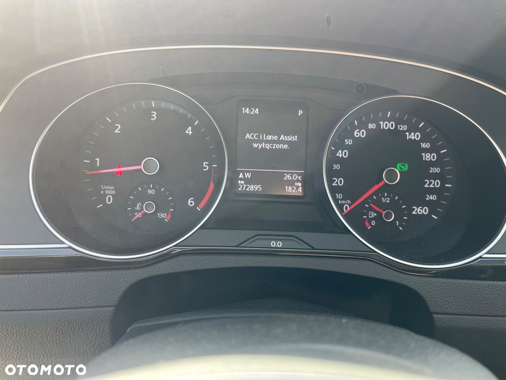 Volkswagen Passat 2.0 TDI Elegance DSG - 17