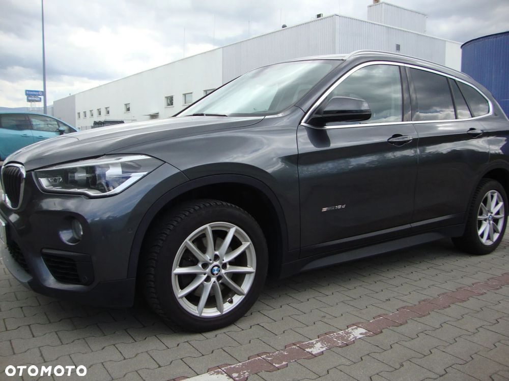 BMW X1 sDrive18d - 13