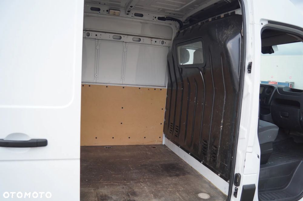 Renault Master - 31