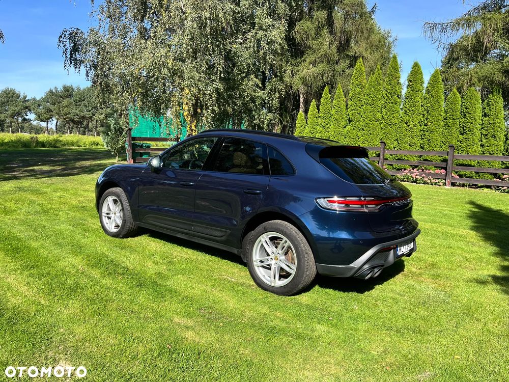 Porsche Macan Standard - 4