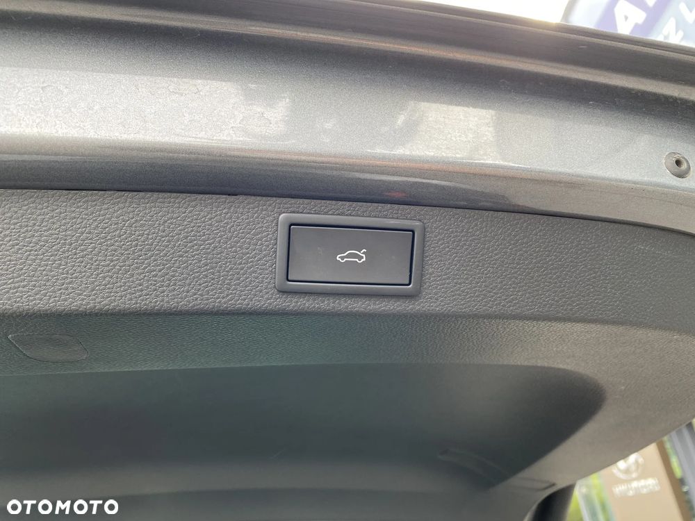 Skoda Karoq 2.0 TDI SCR 4x2 Selection DSG - 19
