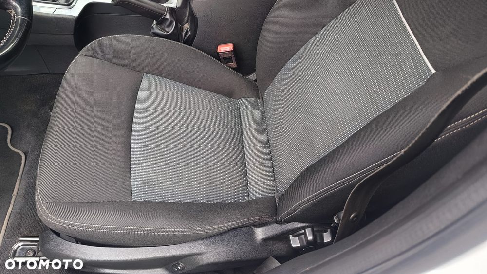 Ford Mondeo 1.6 T Titanium - 14