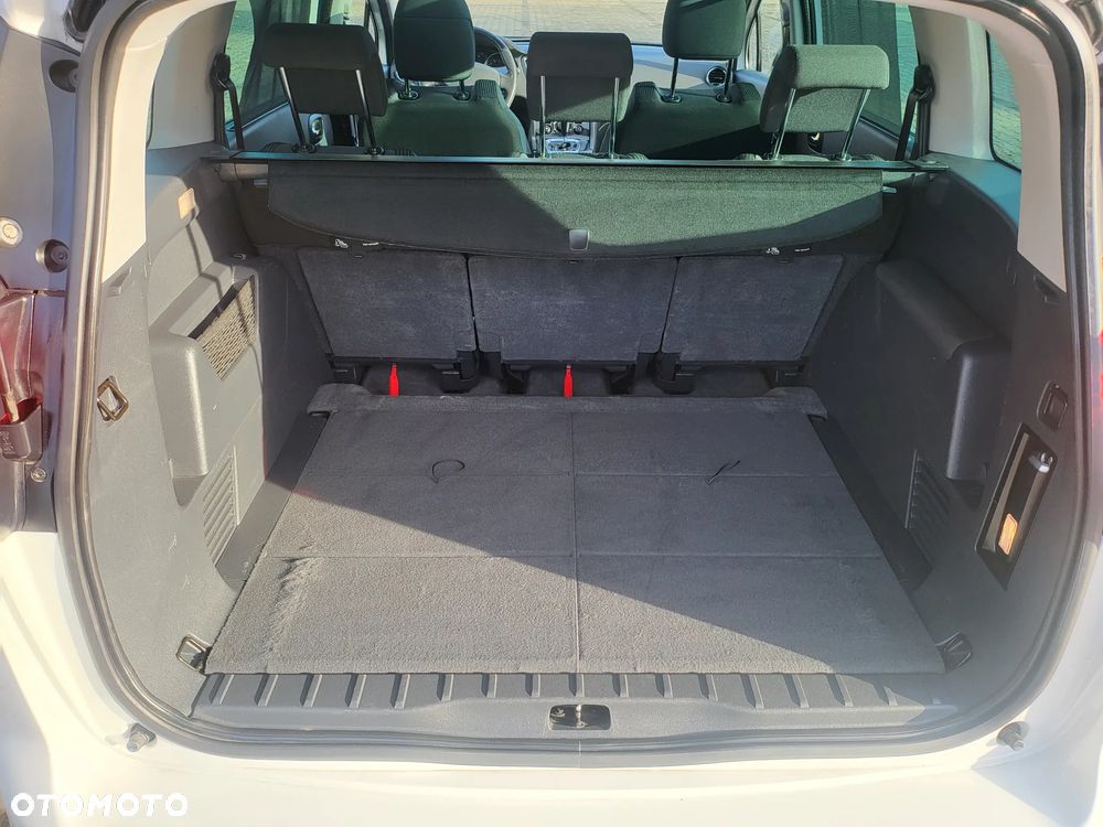 Peugeot 5008 2.0 HDi Allure - 16