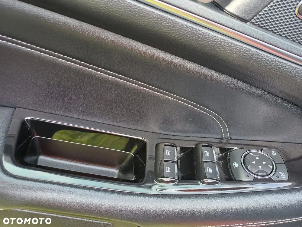 Ford Edge - 13