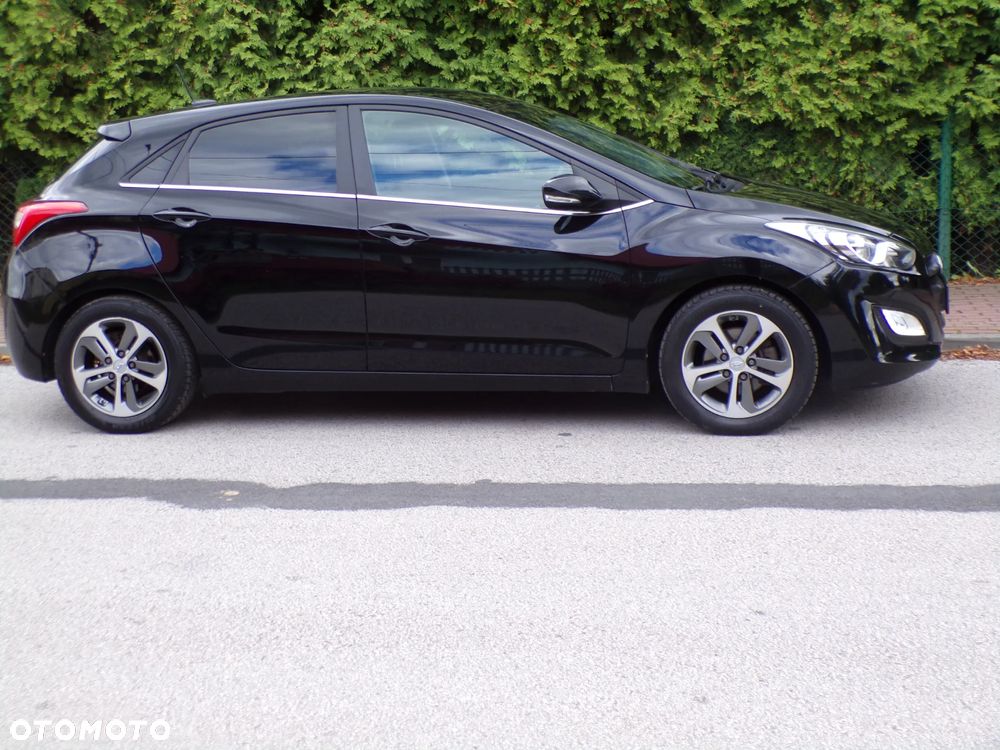 Hyundai i30 1.6 CRDi BlueDrive Comfort - 12